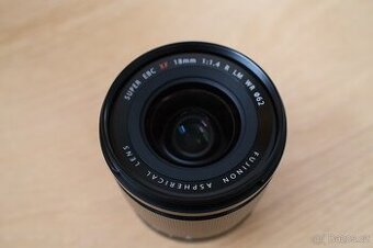 Fujifilm XF 18 mm 1,4 R LM WR + UV filtr Rodenstock