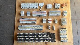 Jističe, pojistky, relé, stykače, proudové chrániče - různé