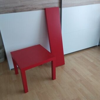 Daruji stolek a polici