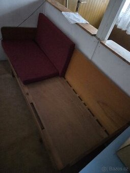 Starší vybavení chaty za odvoz