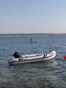 Motorový nafukovací člun SUZUMAR s motorem SUZUKI 20