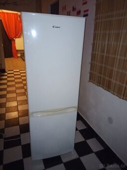 Lednice s mrazákem Candy