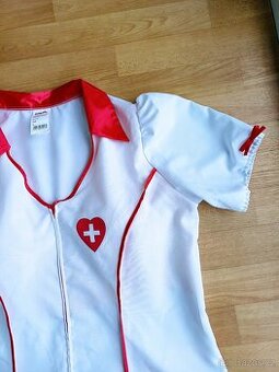 Karnevalový kostým SESTŘIČKA vel.58