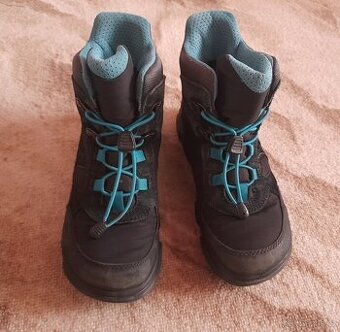 2×  dětské boty vel.  31, 32.