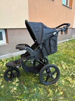 Sportovní kočárek super stav