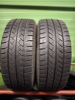 215/65 r15C celoroční pneumatiky na Dodávku