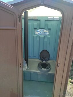 Mobilní toaleta, kadibudka