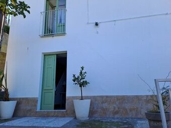 Sicílie, RD 4+1, 100 m2, pozemek 1.300 m2, San Piero Patti