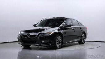 2018 HONDA ACCORD HYBRID - spotreba 5 litrov/100 km