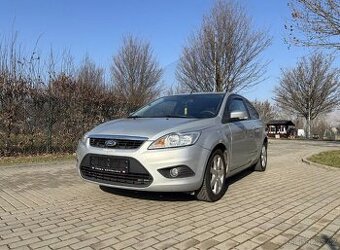 FORD FOCUS 1.6 77 KW AMBIENTE - BENZÍN - 3 DVEŘOVÝ HATCHBACK