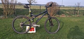 SPECIALIZED STUMPJUMPER