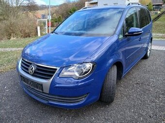 VW TOURAN 1.4i  103KW  rok 2010  STK 5/2027