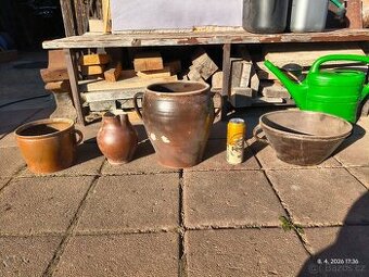 Starožitné nádoby