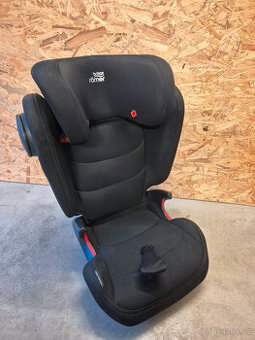 autosedacka RÖMER BRITAX Kidfix III M Cosmos Black (2022)