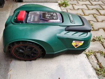 Prodám robotickou sekačku