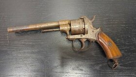 Starožitný bubínkový revolver značeno 19 st. 6216