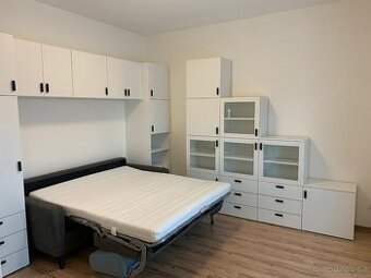 Prodej slunného a tichého bytu 1+kk • 28 m²