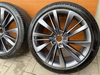 ACAMAR orig.skoda Superb3V 5x112 8j x19 ET 44 VW