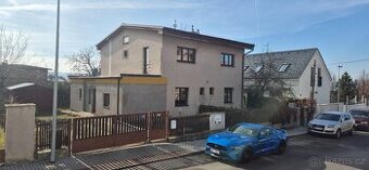 Prodej rodinného domu 4+kk se zahradou, Praha 4 - Modřany - 1