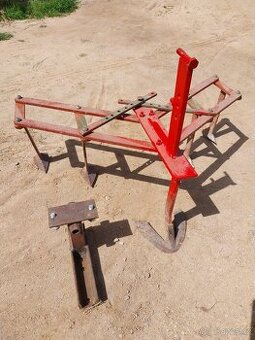 Kypřič půdy radličkový za malotraktor