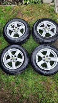 Letní pneu 195/65R na org. alu diskách škoda