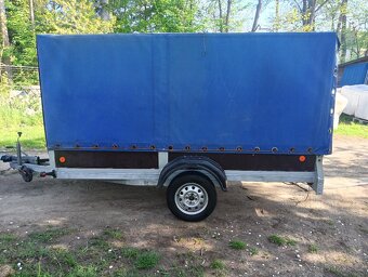 PŘÍVĚS brzděný, jednonápravový 1300Kg 300x132