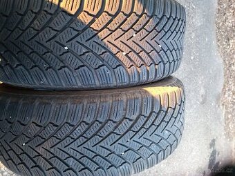 Sada Pneu Continental a Hankook 205/55/16 zimní 2