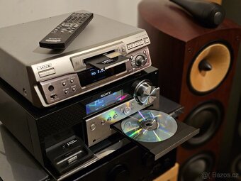 prodám Minidisc player  SONY a FM/DAB/CD/iPhone receiver