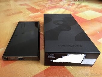 Samsung Galaxy S22 Ultra 256/12 Gb v záruce
