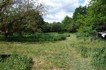 Prodej stavebního pozemku 3236 m2