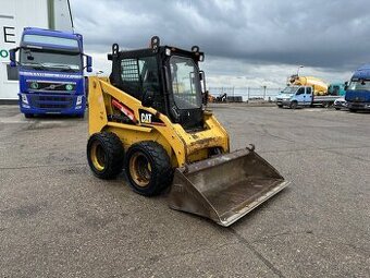 CATERPILLAR 226 4X4 2002 VIN 409 - 1