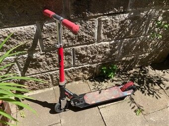 Skládací koloběžka SCOOTER MID1 16 červeno-černé barvy