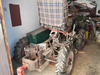 Traktor domácí výroby