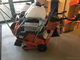 Podlahové pily Husqvarna FS524 - 1
