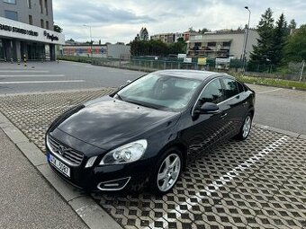 🖤 Volvo S60 D3, 120kW, Automat, 2012 – Bluetooth, zimní kol