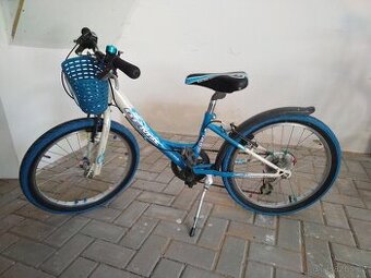 Dívčí jízdní kolo 20