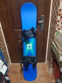 Prodám úplně nový snowboard Volkl Marker 141cm dlouhý.