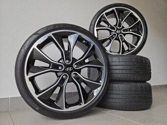 Orig. Hyundai I30 N 5x114 Letní Pirelli 235/35/19