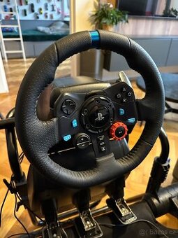 Next Level Racing GT Lite PlayStation edice + logitech g29