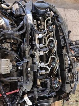 Vstřikovače čerpadlo BMW F11 520D 140kw B47