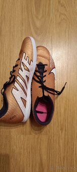Nike Mercurial Vapor 15 Club IC.