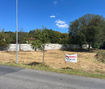 Prodej stavebního pozemku 1322 m² v obci Třemblat