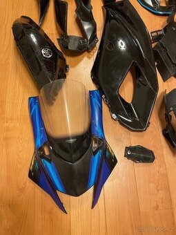 Yamaha YZF R7 - kapoty / plasty