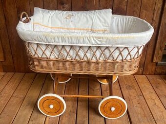 Scarlett prouteny kosik na miminko