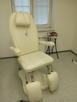 Pedikérské křeslo