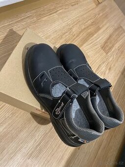 Pánská pracovní obuv