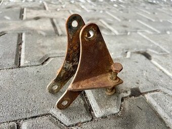 ČZ 505 RIKŠA - DRŽÁK MOTORU