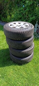 Alu kola se zimáky R15