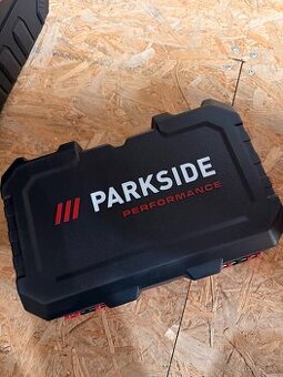 Plastové kufry na nářadí