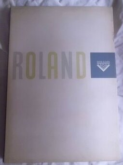 ROLAND - TOVÁRNA - Stroje Offset - 16 Kusů Offsetových Tisků